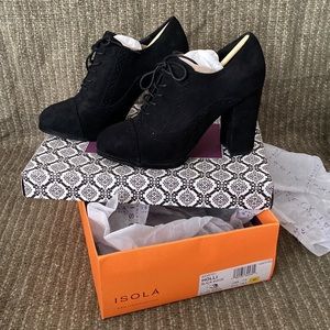 Isola Black suede heels, 7.5, Holli